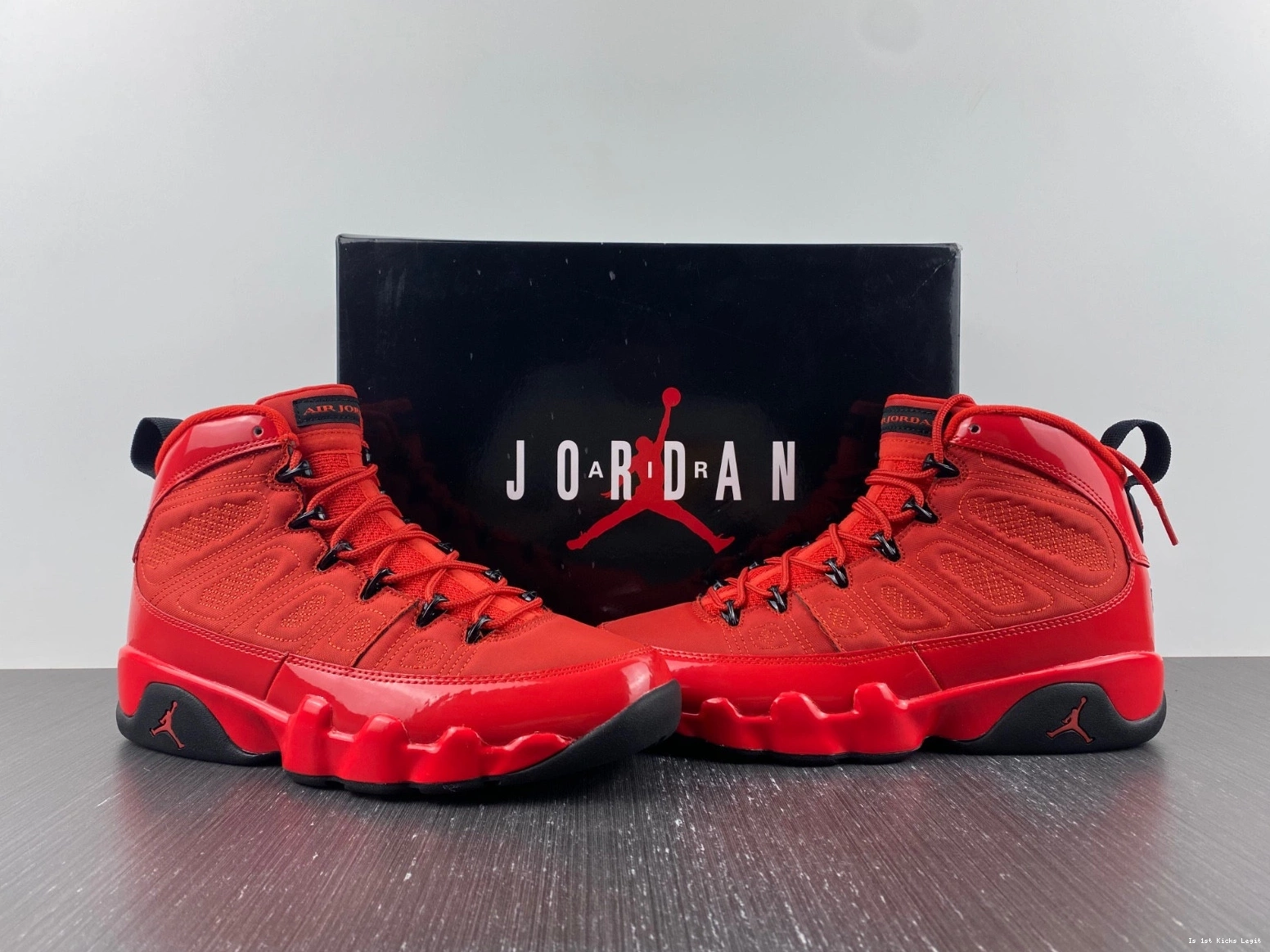 Jordan  CT8019-600 'Chile 9 Air Red' 0224